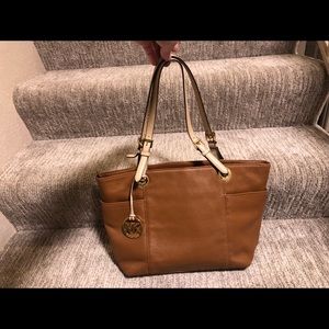Michael Kors Tote